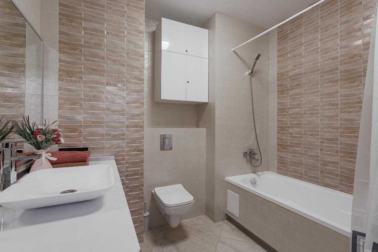 Apartments In Arcadia Vip Odessa Eksteriør bilde