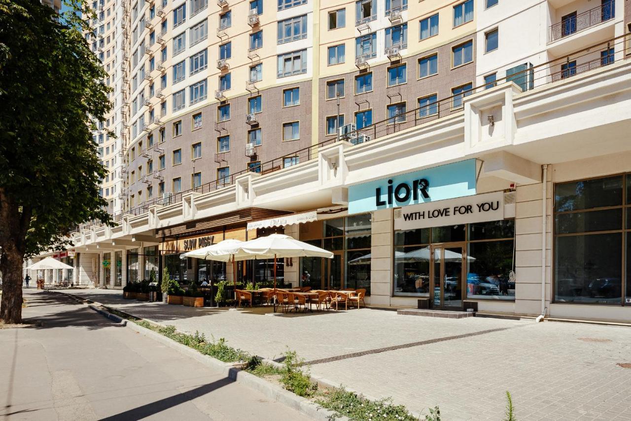 Apartments In Arcadia Vip Odessa Eksteriør bilde